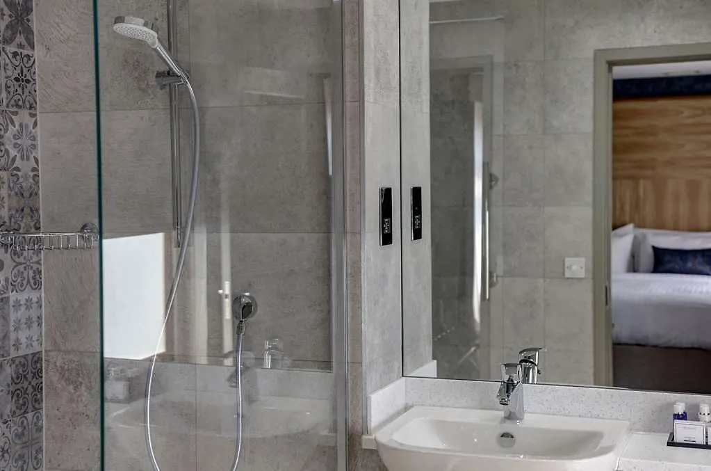 Best Western Plus Nottingham City Centre 4*,